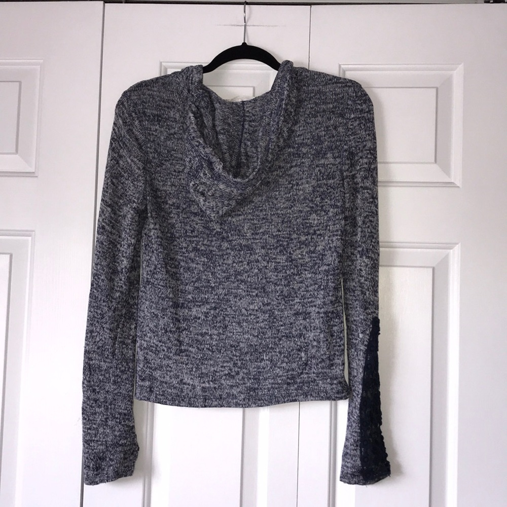 Aeropostale knit hoodie - Picture 2 of 3